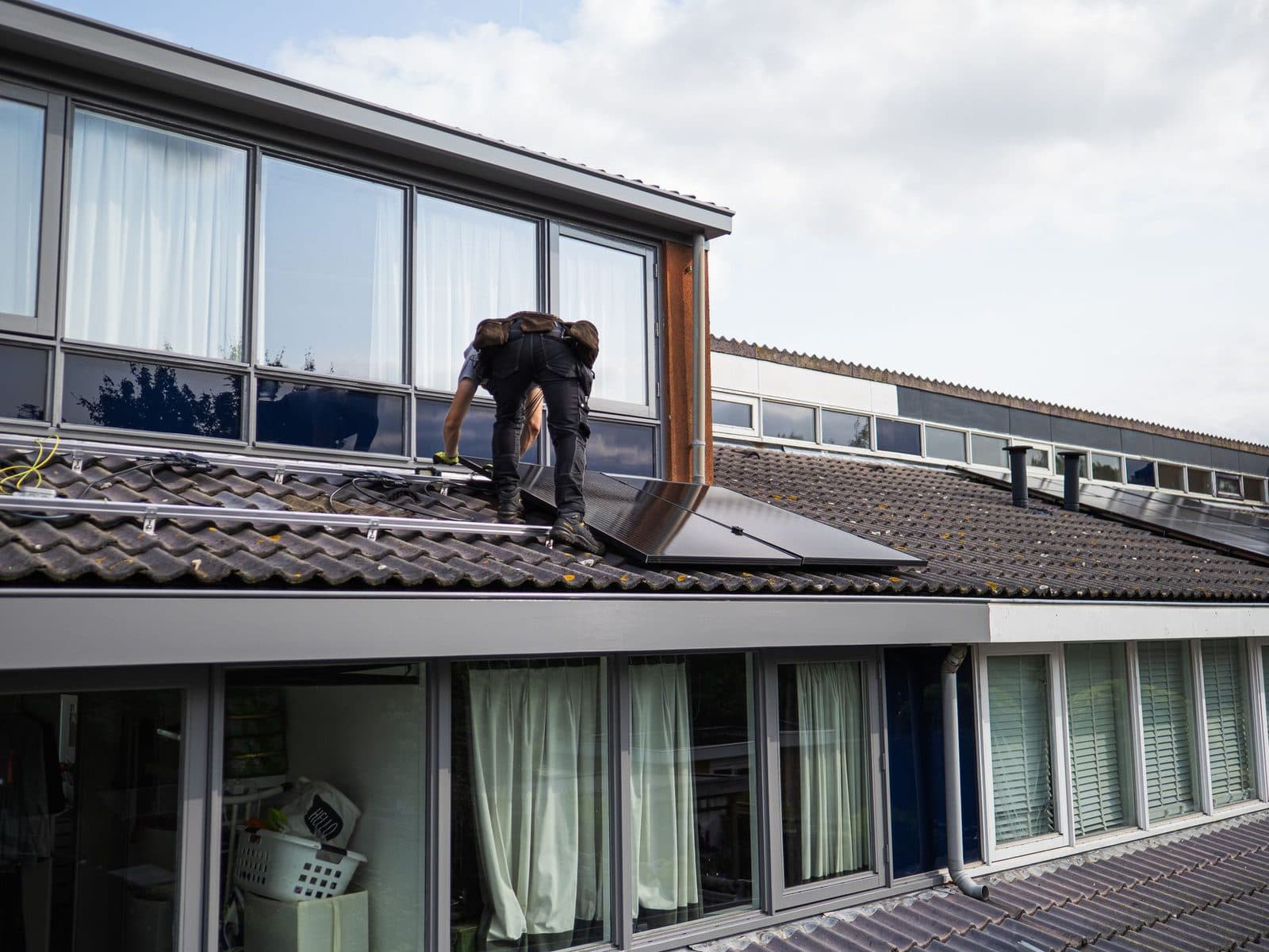 Isoler les murs par l'intérieur en 2026 : prix, épaisseurs et pièges en Île-de-France